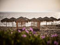 The Bay Hotel & Suites