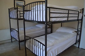 Blue Horseshoe - Hostel