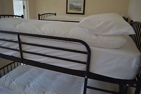 Blue Horseshoe - Hostel