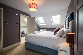 Immaculate Designer Home in Wandsworth