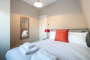 Immaculate Designer Home in Wandsworth