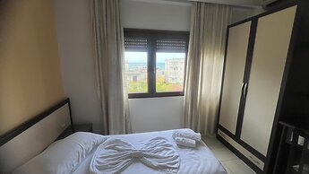 Sunrise Hotel Çameria