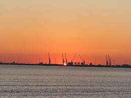 Sunrise Hotel Çameria