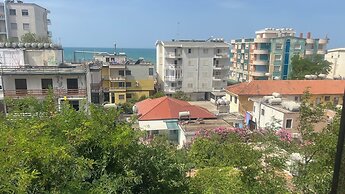 Sunrise Hotel Çameria