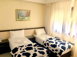 Sunrise Hotel Çameria