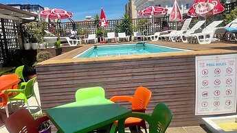 Sunrise Hotel Çameria