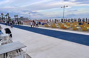 Sunrise Hotel Çameria