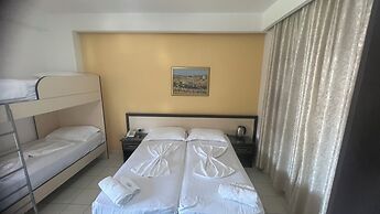 Sunrise Hotel Çameria