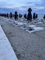 Sunrise Hotel Çameria