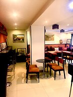 Sunrise Hotel Çameria