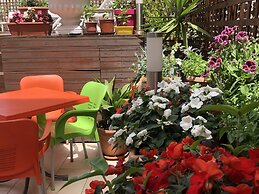 Sunrise Hotel Çameria