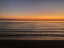 Sunrise Hotel Çameria