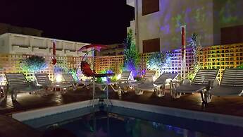 Sunrise Hotel Çameria