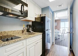 Sand Dunes Tower Suites and Villas