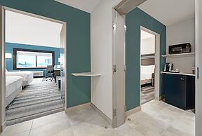 Holiday Inn Express & Suites Houston - Memorial City Centre by IHG