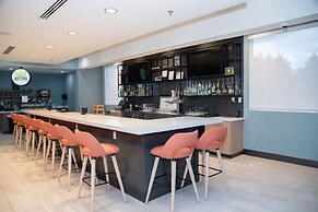 Holiday Inn Hotel And Suites Fayetteville W-Fort Bragg Area by IHG