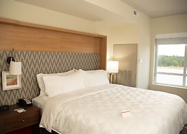 Holiday Inn Hotel And Suites Fayetteville W-Fort Bragg Area by IHG