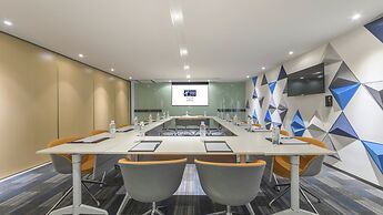 Holiday Inn Express Shanghai Gubei by IHG