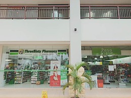 The Persimmon Cebu by Sleepingpong