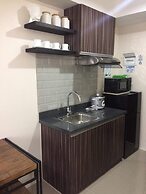 The Persimmon Cebu by Sleepingpong