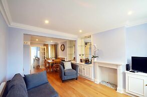 STABLE HOUSE - Near Windsor Castle