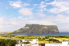 The Best Jeju Seongsan Hotel