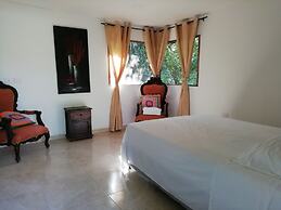 Hierba Buena Eco Hostel