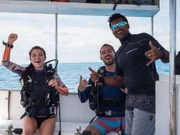 Calyx Grand Fuvahmulah