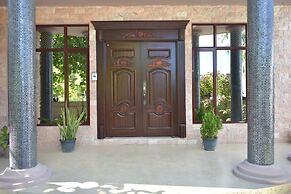 Calyx Grand Fuvahmulah