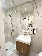 Toronto Rooms and Suites