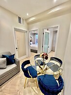 Toronto Rooms and Suites