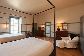 Shaker Village of Pleasant Hill