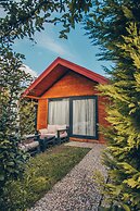 Adesa Bungalow Hotel