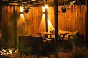 Adesa Bungalow Hotel