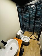 Adesa Bungalow Hotel