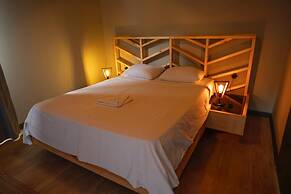 Adesa Bungalow Hotel