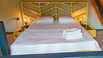 Adesa Bungalow Hotel