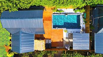 Adesa Bungalow Hotel