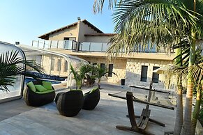 Shlomo Cabins Boutique
