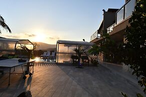 Shlomo Cabins Boutique