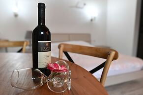 Shlomo Cabins Boutique