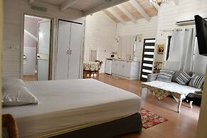 Shlomo Cabins Boutique