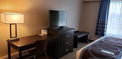 Super 8 by Wyndham Spruce Grove