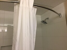 Super 8 by Wyndham Spruce Grove