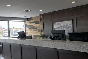 Super 8 by Wyndham Spruce Grove