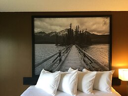 Super 8 by Wyndham Spruce Grove