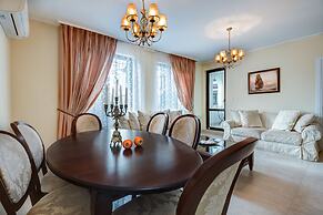 Esteban VIP Residence Club