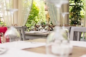 Esteban VIP Residence Club