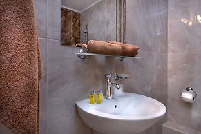 Esteban VIP Residence Club