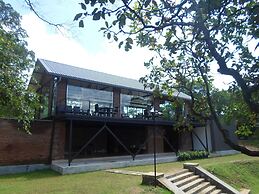Sennya Resorts